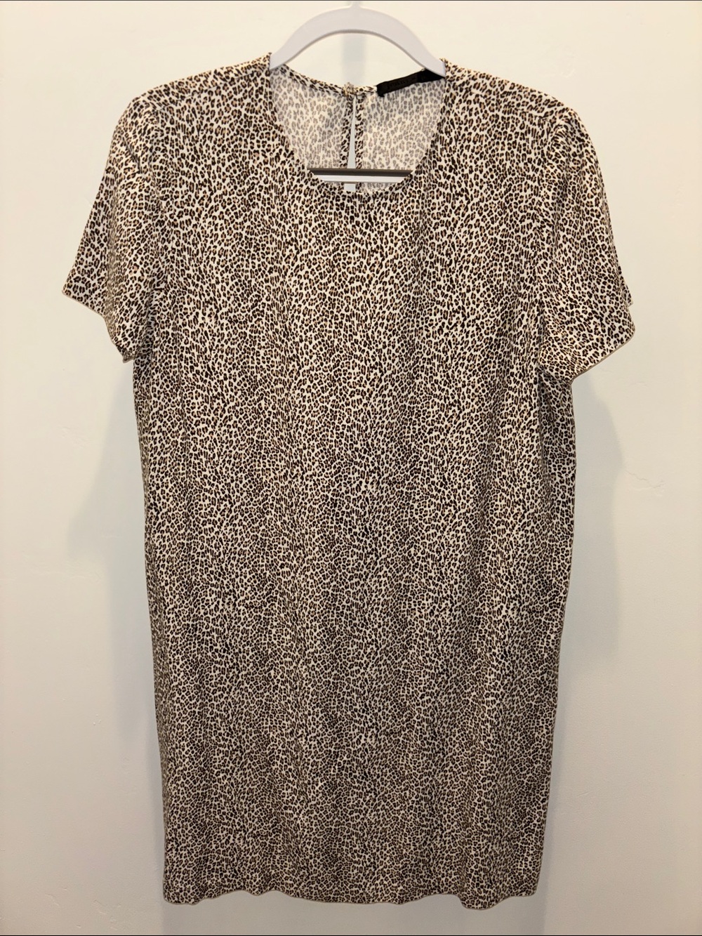Jenni Kayne Neutral Leopard-Print Tee Dress in Brown and Cream